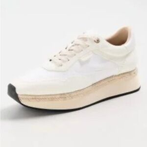 L'AGENCE Cream and White Platform Sneakers